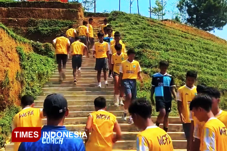 Longmarch-dan-latihan-langsung.jpg