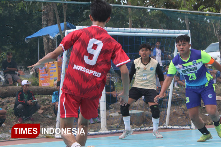 Seru! 64 Gol Tercipta di Hari Pertama Ma'arif NU Futsal Cup di SMKNU Bantaran Probolinggo