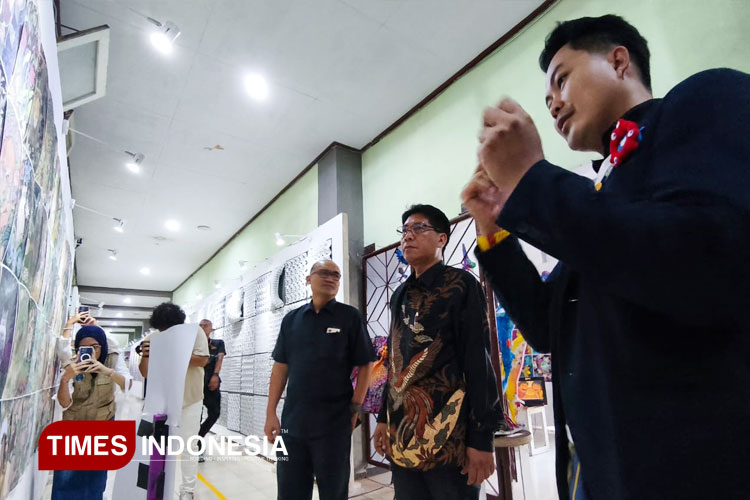Pameran-Navastra-x-Designholic-2025.jpg