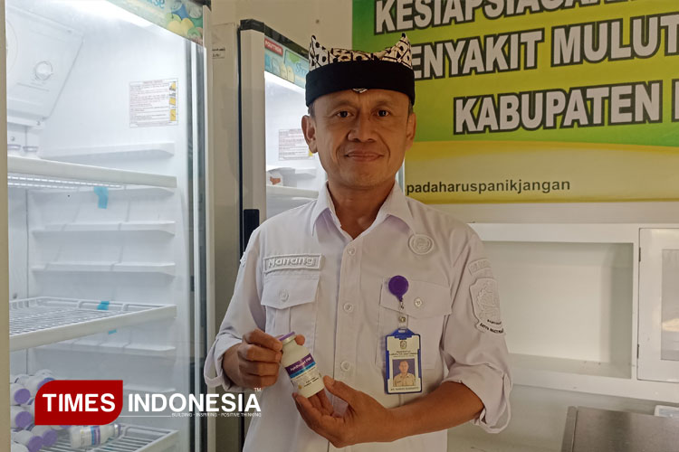 Kabid Kesehatan Hewan dan Kesehatan Masyarakat Veteriner Dispertapang Banyuwangi, drh Nanang Sugiharto. (FOTO: Ikromil Aufa/TIMES Indonesia)