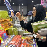 Hari Pertama Big Bad Wolf Surabaya, Ribuan Buku Masuk Keranjang Belanja