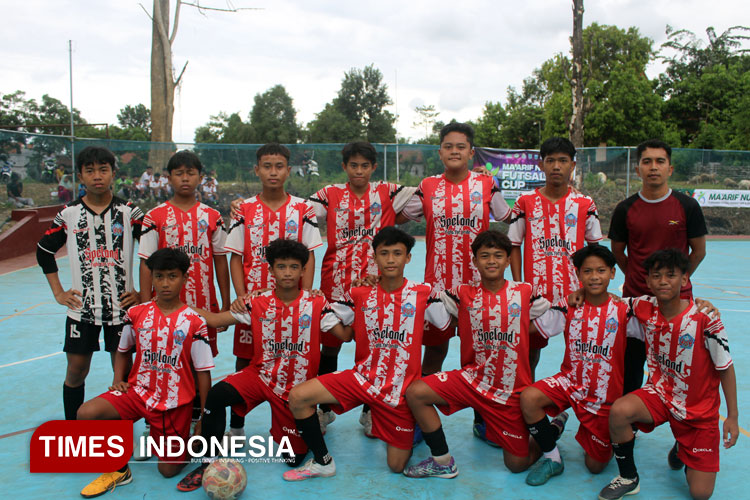 SMPN 9 Juara Ma’arif NU Futsal Cup Probolinggo 2025