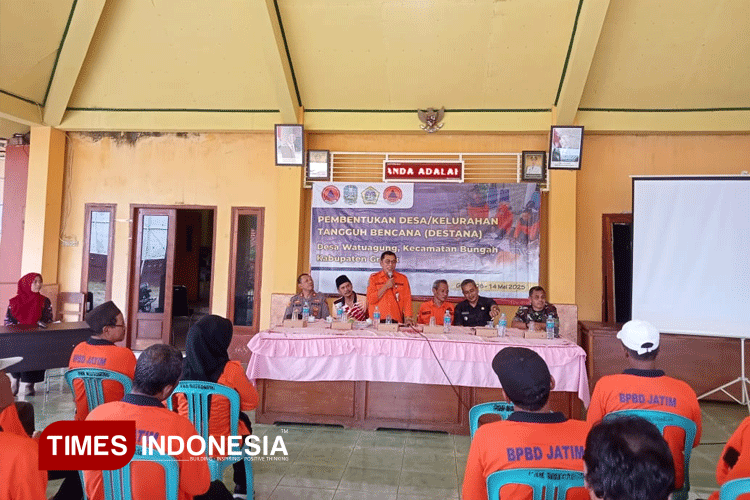 Pembentukan desa tangguh bencana di Desa Watuagung Pulau Mengare Kecamatan Bungah Kabupaten Gresik (Foto: Akmal/TIMES Indonesia).