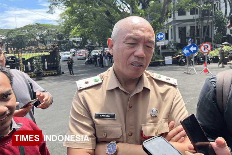 Kepala Diskopindag Kota Malang, Eko Sri Yuliadi saat ditemui awak media. (Foto: Rizky Kurniawan Pratama/TIMES Indonesia)