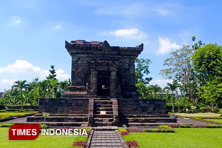 Candi Badut: Monumen Kecil, Sejarah Besar di Kota Malang (foto: Gregorius karlo jehapan/Times Indonesia)