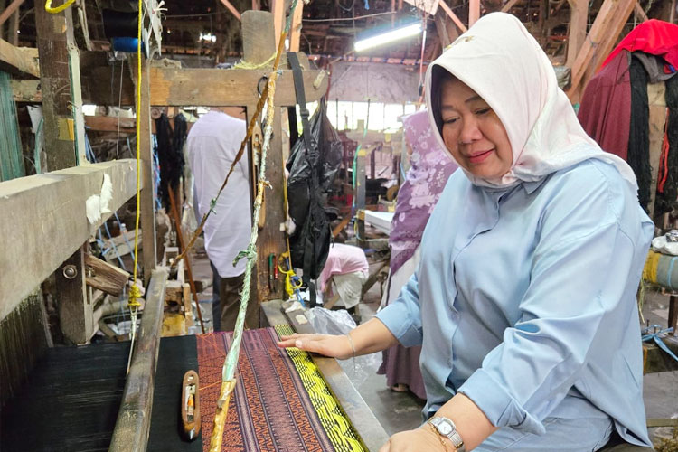 Siti-Fauziah-2.jpg