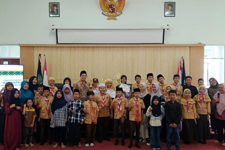Para siswa SD di Kota Malang yang mengikuti olimpiade Matematika yang digelar oleh LP Ma'arif NU Kota Malang. (Foto: Istimewa)