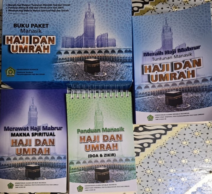 Buku-Haji-dan-Umrah.jpg