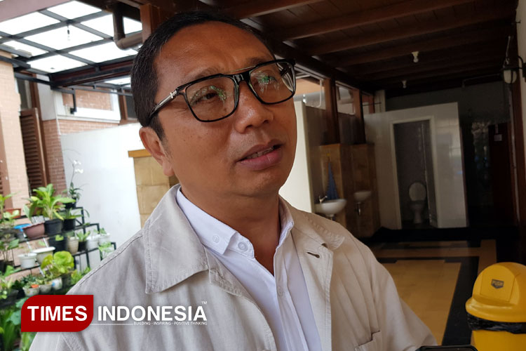 Budayawan sekaligus Amida Jawa Timur, Dwi Cahyono. (Foto: Achmad Fikyansyah/TIMES Indonesia)