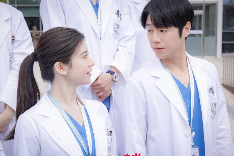 Jung-Joon-Won-b.jpg