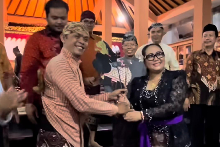 Wayang Kulit Meriahkan Piodalan ke-23 Pura Bhakti Widhi, Ini Pesan Bupati Gunungkidul