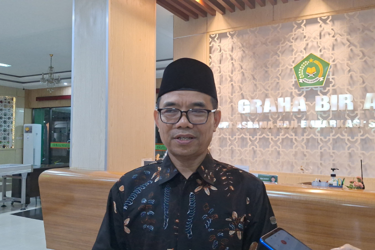 Penerapan Kloter Berbasis Syarikah, PPIH Embarkasi Surabaya Minta Jemaah Haji Bersabar