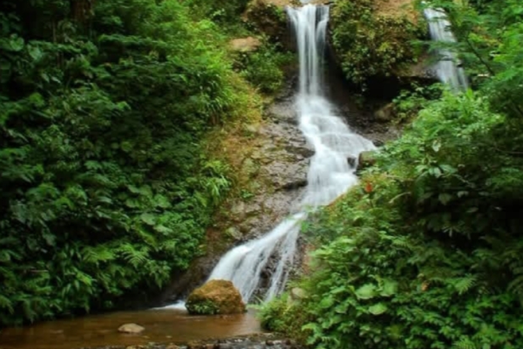 Menyusuri-Curug-Favorit-di-Wonosobo-aa.jpg