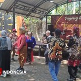 Dihibur Gambyong Jreng, Komunitas Madiun Raya Gathering di Pasar Jadoel Ngegong