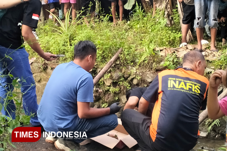 Warga Kampung Bantar Kota Tasikmalaya Geger, Potongan Kaki Bayi Ditemukan di Selokan