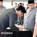 Bupati Majalengka Eman Suherman Lantik Aeron Randi Jadi Sekda