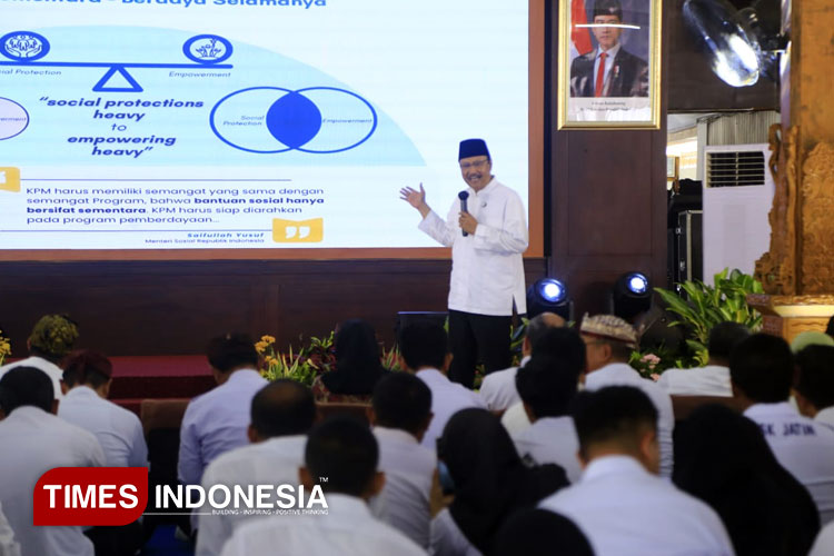 Guyonan Gus Ipul di Pendopo Probolinggo: Ini Gantinya Dulu Gak Jadi Bupati