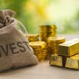 Harga Emas di Pegadaian Turun Signifikan, Saat Tepat untuk Investasi?
