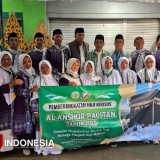 Al Anshor Pacitan Berangkatkan 17 Jemaah Haji Khusus 2025