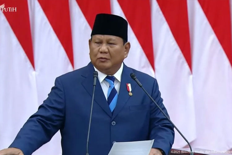 Presiden Prabowo Subianto saat menyampaikan pidato sambutan di pembukaan Sidang Ke-19 Parliamentary Union of the OIC Member States (PUIC) di Gedung DPR RI, Senayan, Jakarta, Rabu (14/5/2025).(FOTO: BPMI)