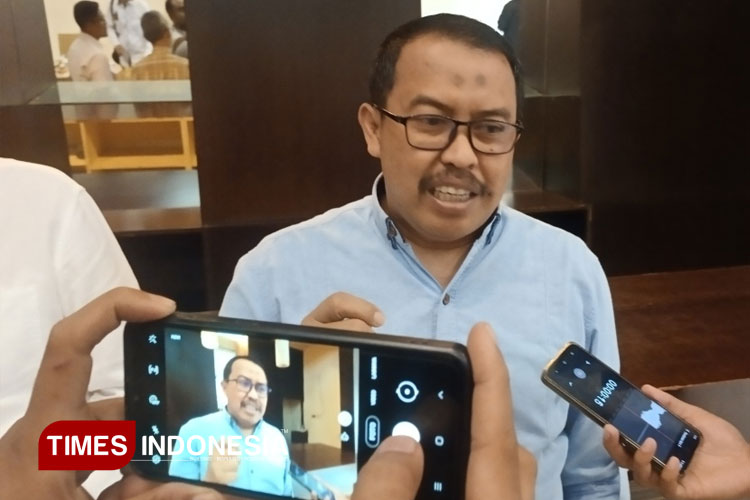 Ketua Komisi II DPRD Kabupaten Bondowoso H Tohari saat dikonfirmasi (FOTO: Moh Bahri/TIMES Indonesia)