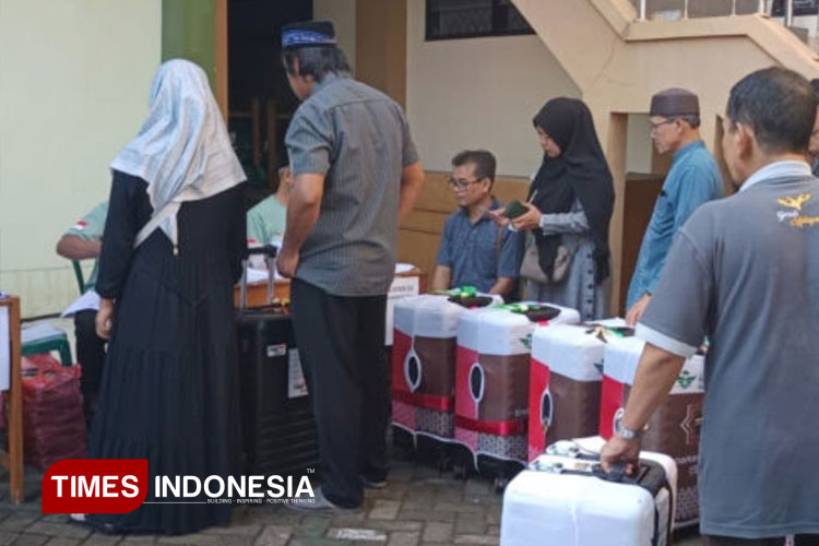 Kantor Kemenag Ponorogo menjadwalkan pengumpulan koper jemaah haji dipercepat. (FOTO: Yudi/TIMES Indonesia)