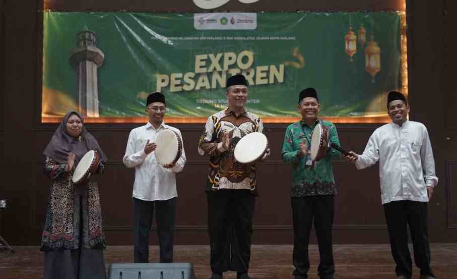 Pembukaan Expo Pesantren se-Kota Malang di UIN Malang. (Foto: RMI)