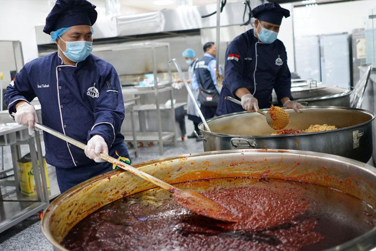 13 Hari Operasional Haji: Lebih dari 1,5 Juta Boks Makanan Disajikan untuk Jemaah Indonesia