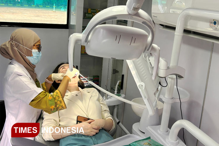 Gandeng PDGI, Bus Periksa Gigi Keliling Lion Wings Layani Masyarakat Surabaya