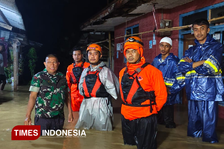 Hujan Deras, Puluhan Rumah di Kabupaten Majalengka Terendam Banjir