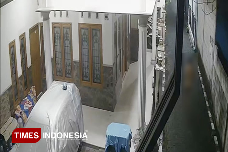 Maling Telanjang Satroni Rumah di Kota Malang, Sempat Mainkan Alat Kelamin