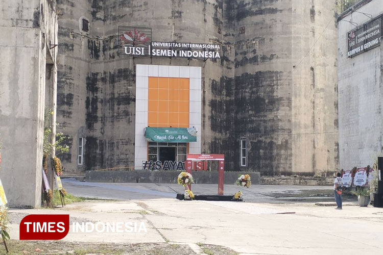 UISI.jpg
