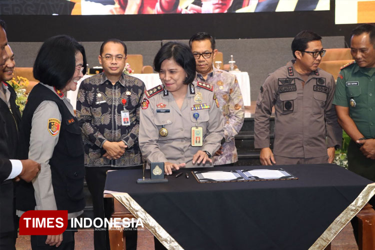 kekerasan-terhadap-perempuan-dan-anak-2.jpg