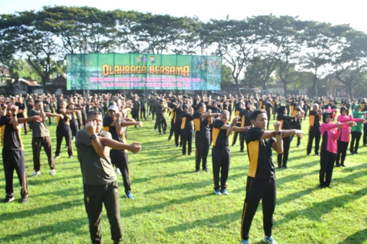 Soliditas serta Kebersamaan Kodim dan Polres Ponorogo Dikemas dalam Olahraga