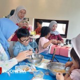 Latih Motorik dan Percaya Diri Anak Lewat Kelas Soft Cookies