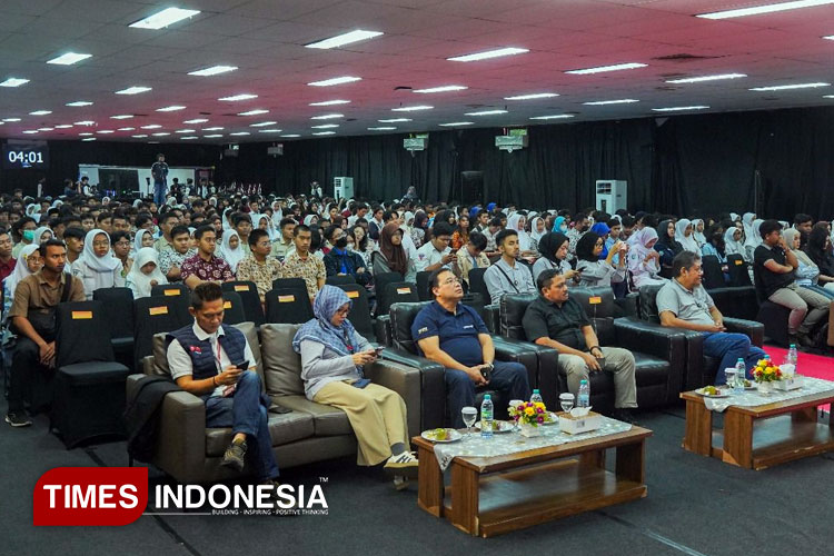 ajang-Telkom-University-Surabaya-a.jpg