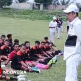 Bangkitkan Semangat Pemain Muda, Ketua Askab PSSI Banyuwangi Sambangi Gelaran Piala Soeratin 2025