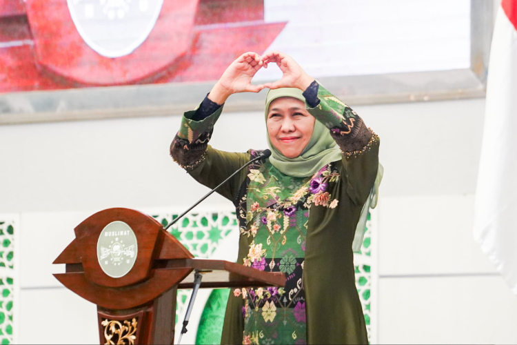 Gubernur-Khofifah-B-10.jpg