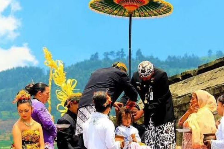 Mengenal-Situs-Warisan-Geopark-Nasional-Dieng-C.jpg