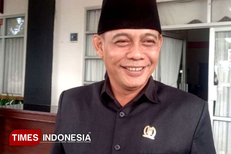 Ketua DPRD Pangandaran Sebut Penataan Kawasan Pantai Belum Maksimal