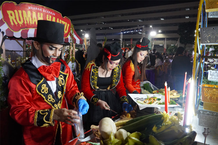 Hotel Ciputra World Surabaya Raih Dua Penghargaan di Festival Rujak Uleg 2025