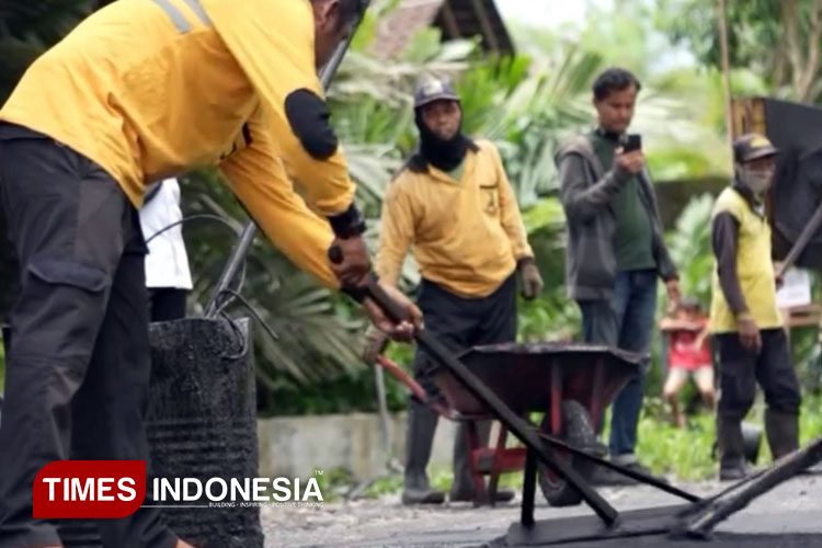 Bupati Sleman Harda Kiswaya Genjot Perbaikan Jalan, Rp 42,6 Miliar Digelontorkan Demi Akses Aman
