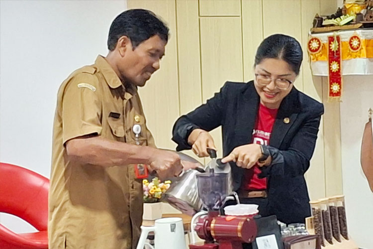Dipilih DTKSK Denpasar, Elisabeth International School Berikan Pelatiham Barista Gratis