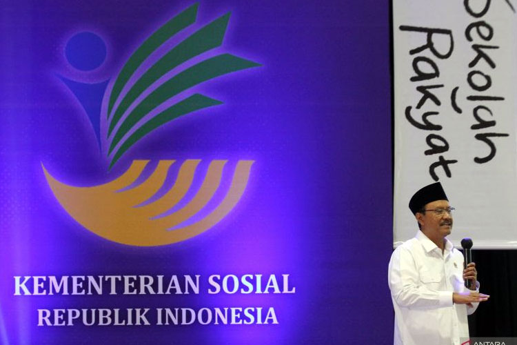 Mensos Targetkan Sekolah Rakyat Tampung 10 Ribu Lebih Pelajar