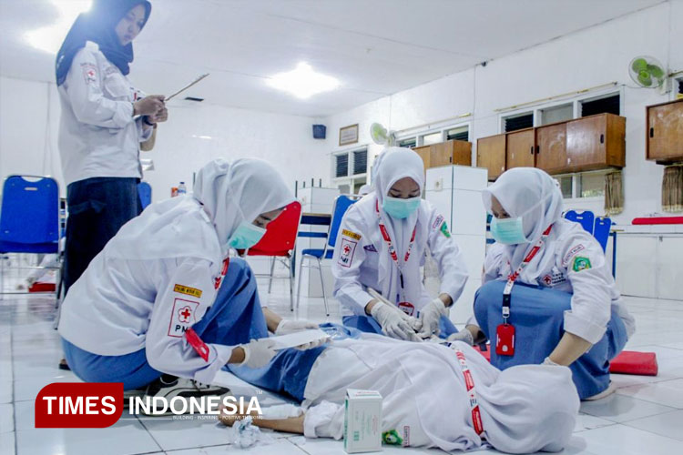 Kegiatan Latihan Keterampilan dan Ujian PMI. (FOTO: AJP TIMES Indonesia)