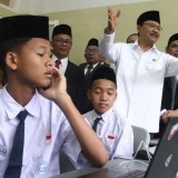 Mensos Ungkap Dua Kurikulum Disiapkan untuk Sekolah Rakyat