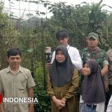 Mensos Gus Ipul Blusukan ke Rumah Calon Siswa Sekolah Rakyat di Batu