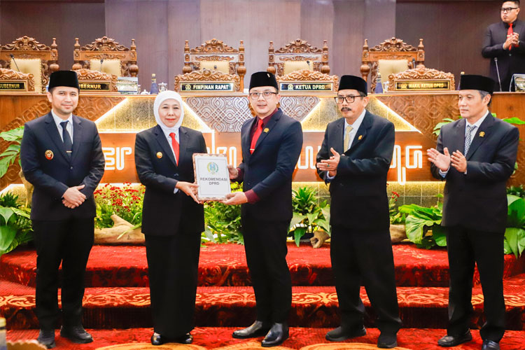 DPRD Jatim Setujui LKPJ Gubernur Akhir Tahun Anggaran 2024