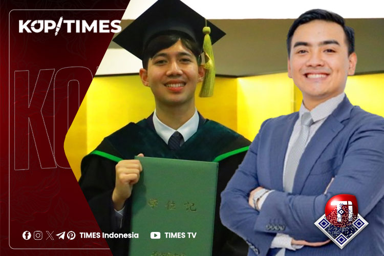 (Kiri) Abdullah Alfarisi 2022-2024 M.A in International Development Graduate, Nagoya University, (Kanan) Rayhan Ryzan 2023-2025 M.A in Social Design Studies, Rikkyo University.