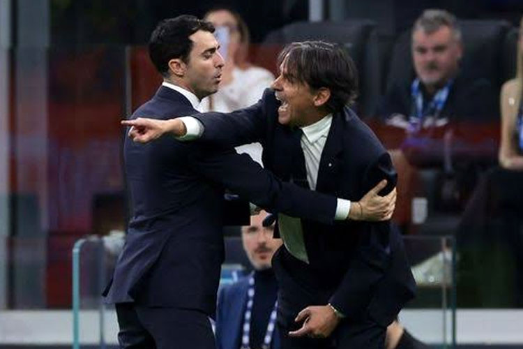 Napoli dan Inter Milan Berebut Gelar Tanpa Pelatih di Laga Penentuan Serie A